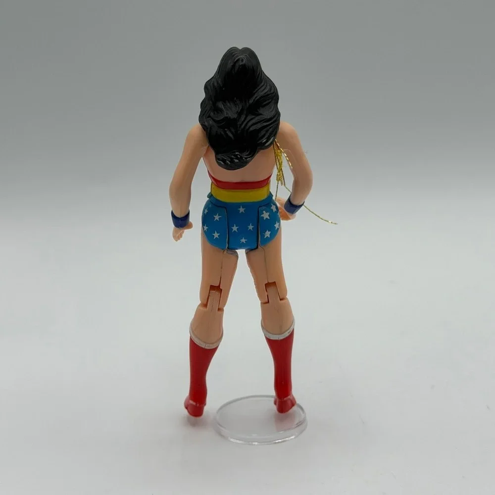 Vintage 1984 Kenner DC Super Powers Wonder Woman Action Figure with Lasso